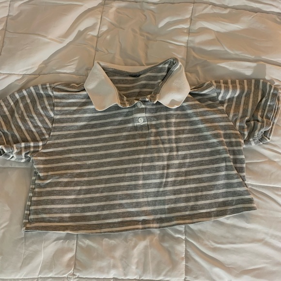 cropped striped t-shirt with coller - Picture 1 of 2